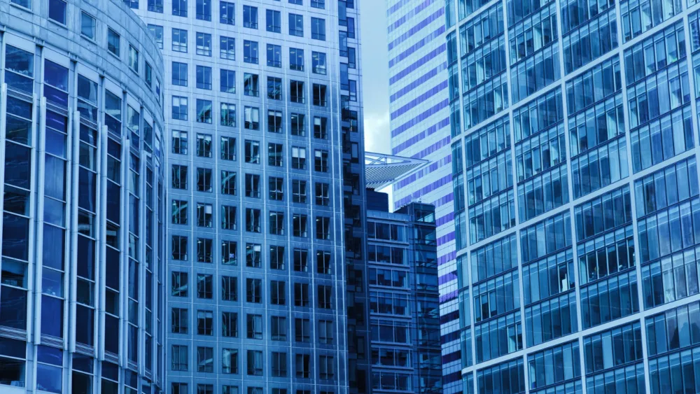 Αρνητικός στην αύξηση του βασικού μισθού ένας στους τρεις CEO στην Ελλάδα