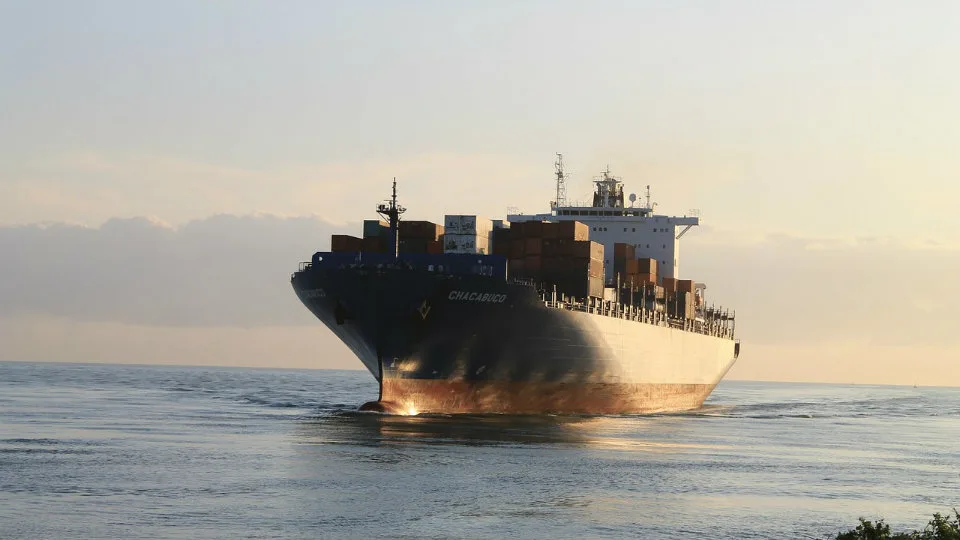 Πρωτιά των Ελλήνων εφοπλιστών στις αγοραπωλησίες μεταχειρισμένων πλοίων