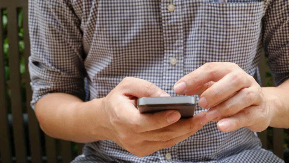 Αυτός ο πάροχος μπλοκάρει 500.000 spam κλήσεις τη μέρα - «Κλείστε το τηλέφωνο»