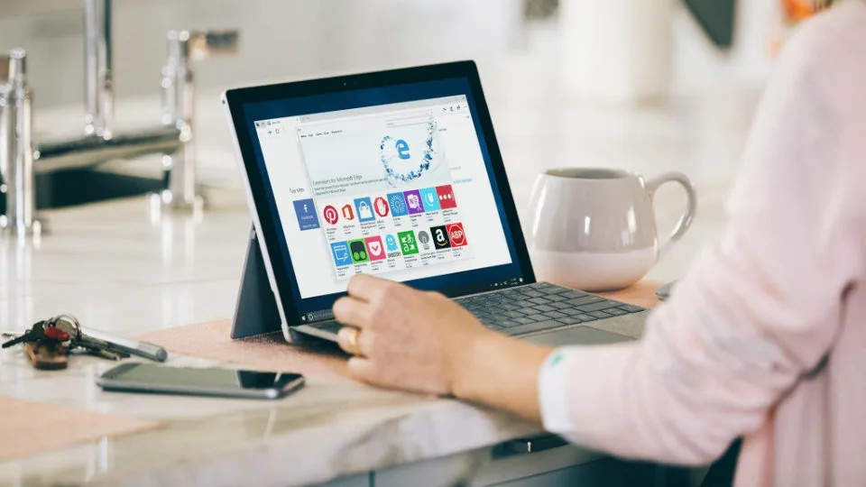 Η Microsoft επιβεβαιώνει: Ο Edge αλλάζει εποχή και «αγκαλιάζει» το Chromium