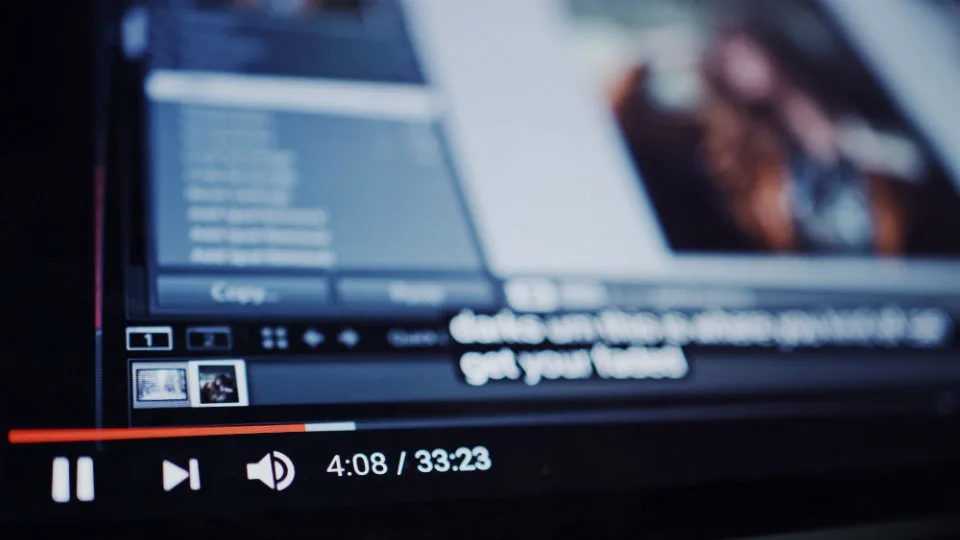 Στο στόχαστρο του YouTube η παραπληροφόρηση για τις αμερικανικές εκλογές