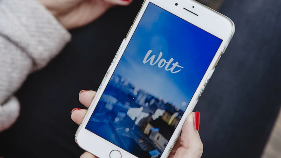 Wolt: Η φινλανδική πλατφόρμα food delivery έφτασε στην Αθήνα