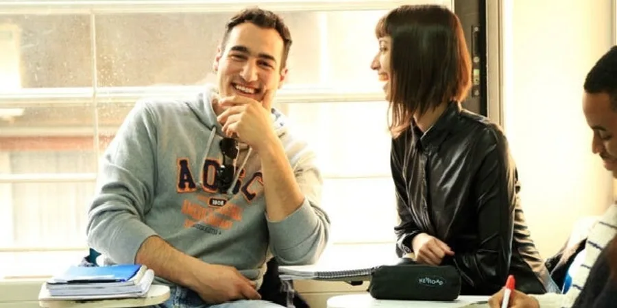 Οδηγός για τους Μελλοντικούς Φοιτητές και τους Γονείς τους