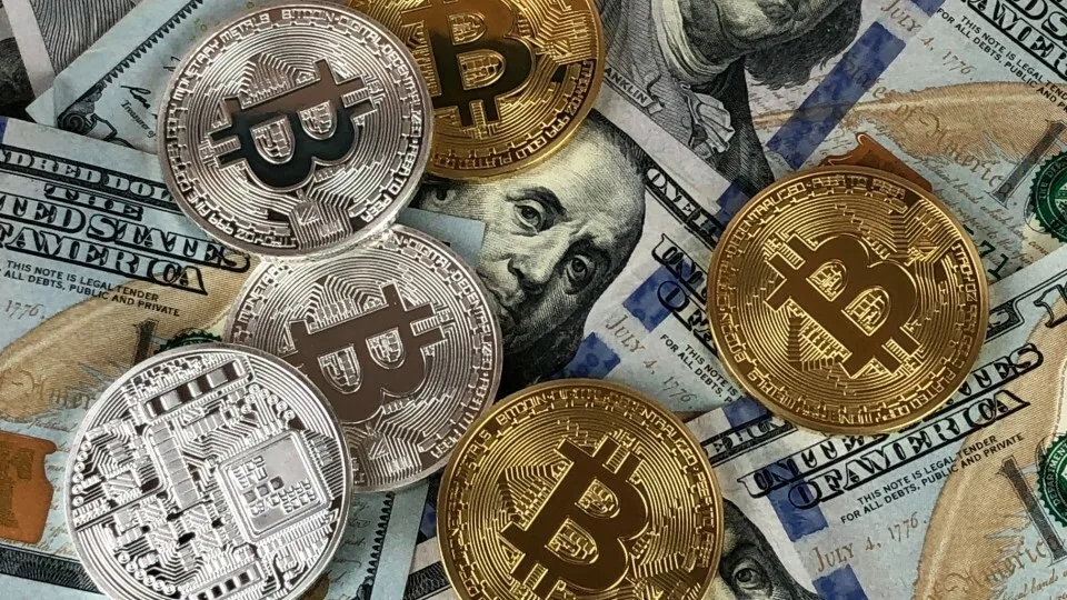 Κίνα: Τέλος τα κρυπτονομίσματα για τράπεζες και εταιρείες πληρωμών