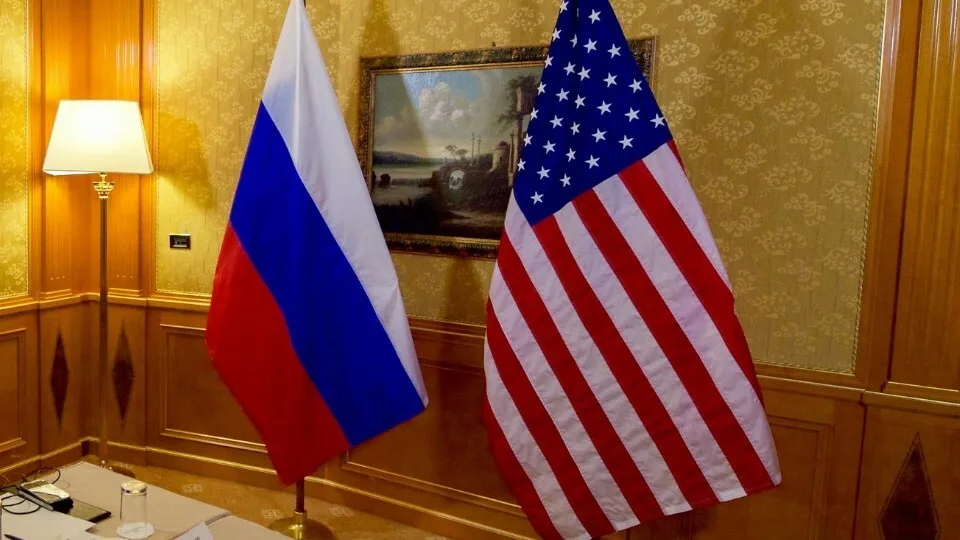 Nέα δεδομένα από τη συνομιλία Τραμπ-Πούτιν για το τέλος του πολέμου στην Ουκρανία