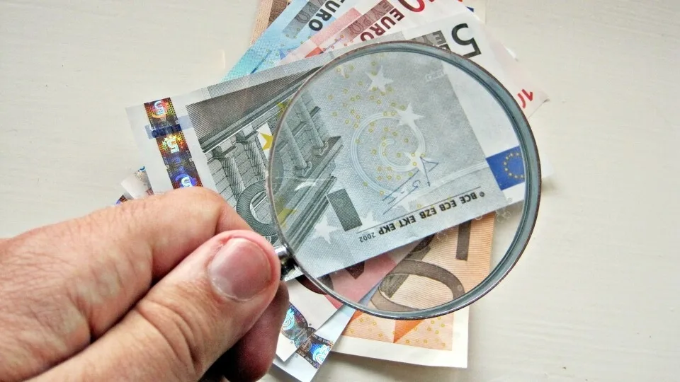 Τέλος στην «ανωνυμία των μετόχων» - Μπλόκο στο ξέπλυμα βρώμικου χρήματος