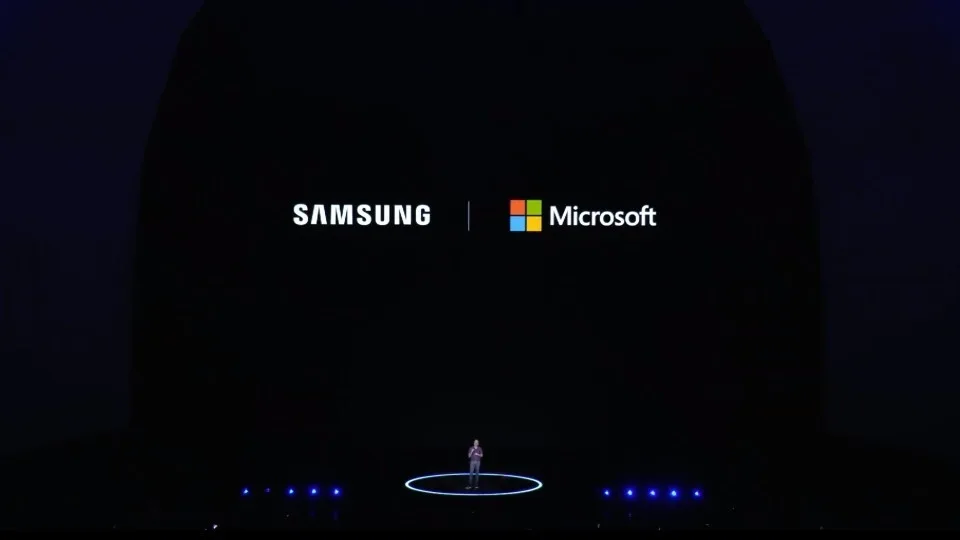 H Samsung και η Microsoft διευρύνουν τη στρατηγική συνεργασία τους