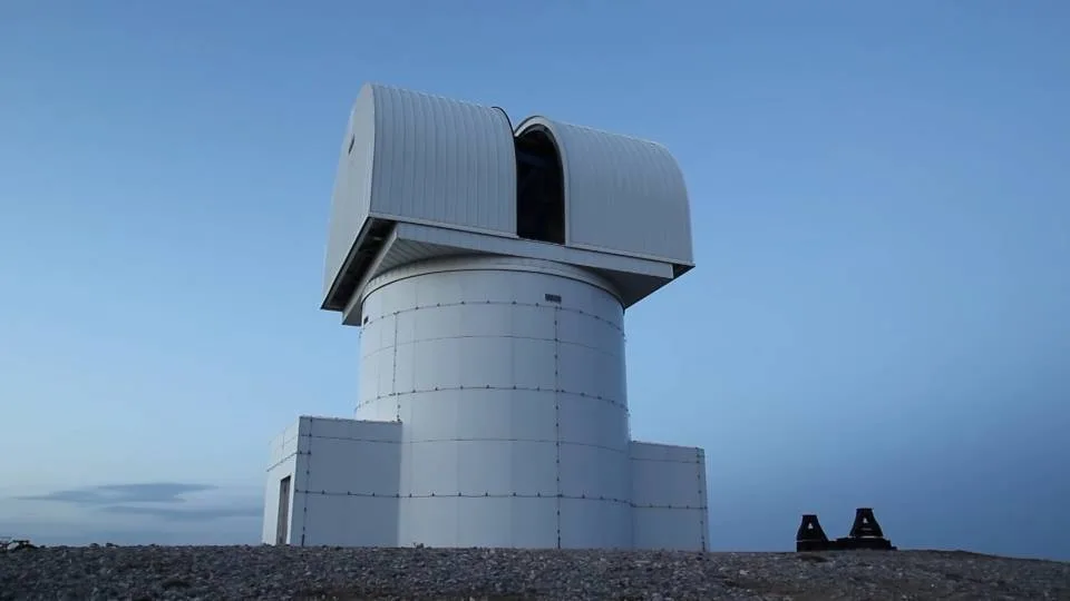 H ESA επιλέγει το Αστεροσκοπείο Χελμού για το «ευρυζωνικό δίκτυο του διαστήματος»