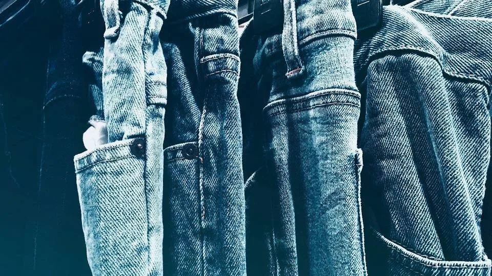 Σημαντική ρύπανση των ωκεανών και των λιμνών προκαλούν τα τζιν