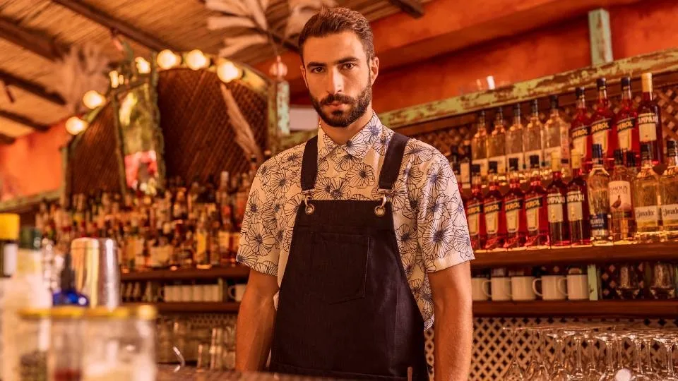 Upskilling και reskilling για τον κλάδο του τουρισμού και της εστίασης