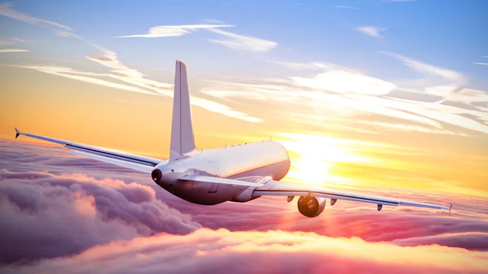 Συστάσεις Ε.Ε για πιο βιώσιμες αερομεταφορές - τι αναφέρει η Περιβαλλοντική Έκθεση