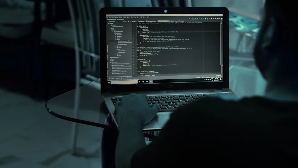 Οι κυβερνοεπιθέσεις θα γίνουν πιο στοχευμένες το 2021, σύμφωνα με την HP Inc.