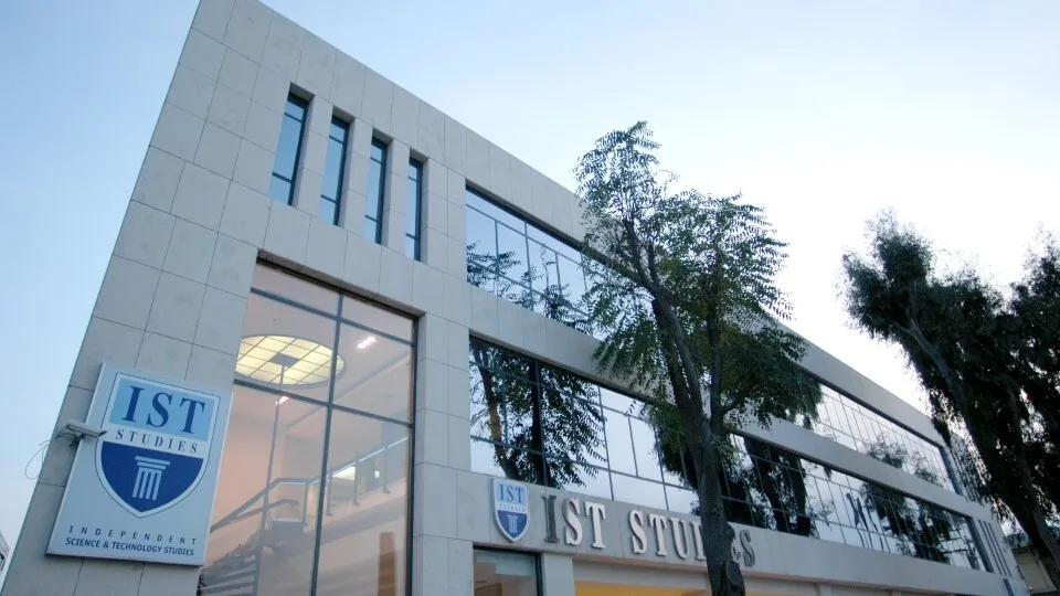 Νέα συνεργασία του IST College με το Digital Marketing Institute (DMI)