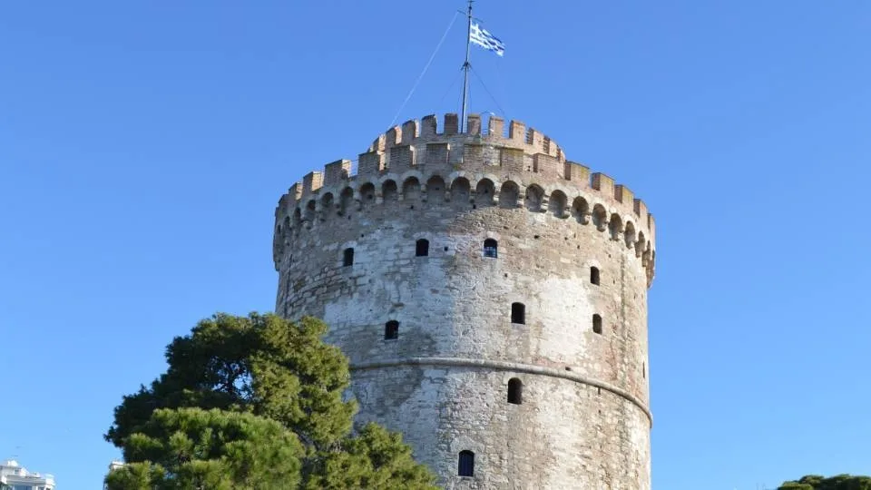 Στο εξώφυλλο του National Geographic Traveller η Θεσσαλονίκη