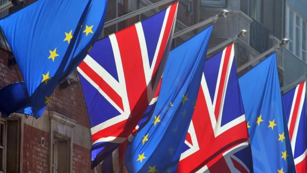 ΥΠΕΞ - ΑΑΔΕ: Χωρίς δασμούς, μόνο με ΦΠΑ, τα εμπορεύματα καταγωγής Ην. Βασιλείου