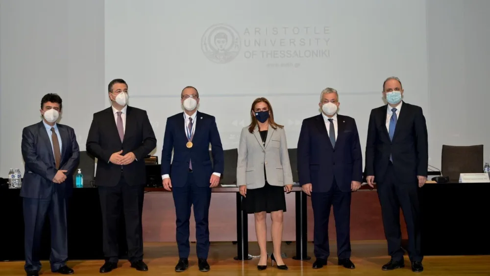 Η Ζωή Ράπτη στη βράβευση του Περιφερειακού Διευθυντή Ευρώπης του ΠΟΥ από το ΑΠΘ