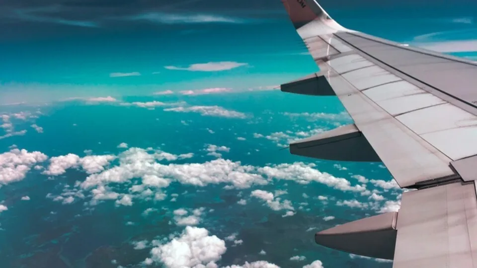 Αυξάνονται οι χώρες που οι ταξιδιώτες θα εισέρχονται στην Ελλάδα χωρίς καραντίνα