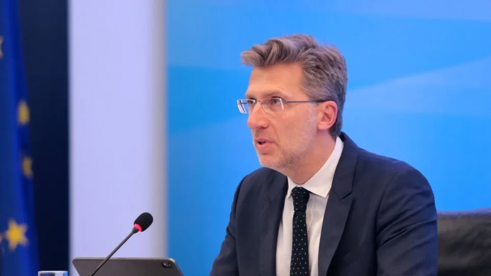 Άκης Σκέρτσος: Το 2023 θα είναι χρονιά αποκλιμάκωσης του πληθωρισμού