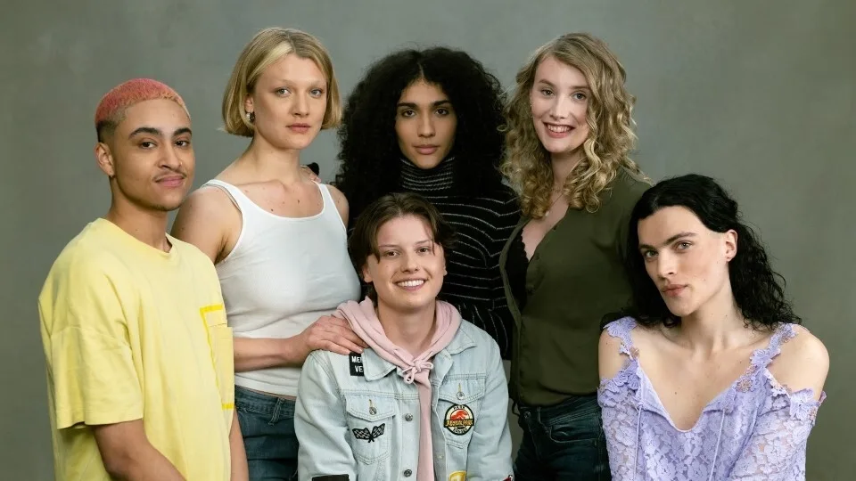 Mastercard: Έφτασε και στην Ελλάδα η δυνατότητα επιλογής ονόματος στην κάρτα