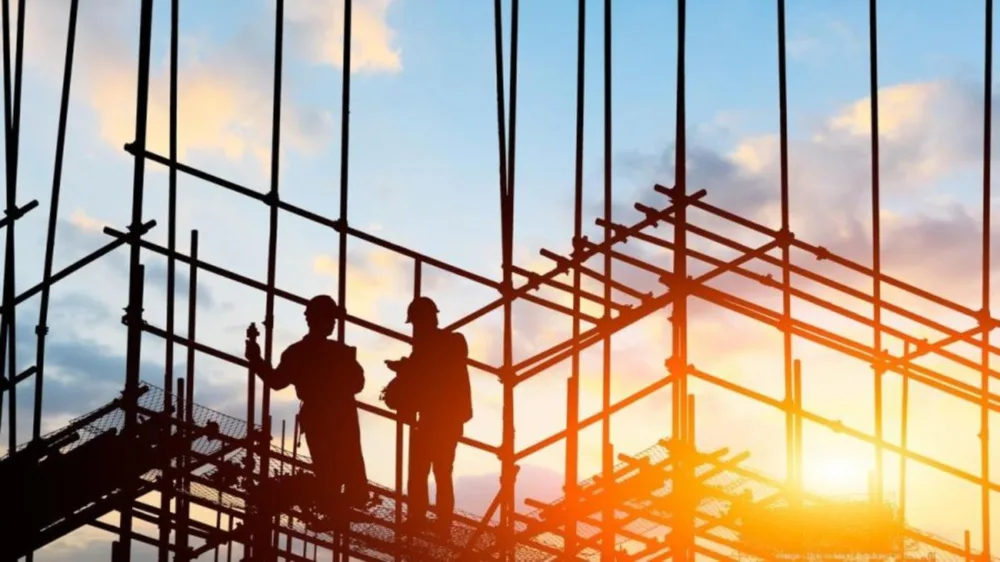 ΙΟΒΕ - ΤΜΕΔΕ: Κατασκευές, η «ατμομηχανή» της ελληνικής οικονομίας είναι εδώ