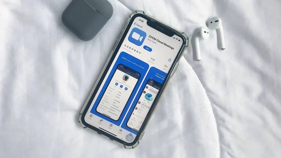 Πρόστιμο εκατομμυρίων ρουβλιών καλείται να πληρώσει το Zoom στη Ρωσία