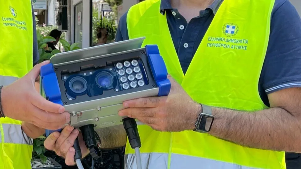 Μείωση 50% τών παραβιάσεων του κόκκινου έφεραν οι κάμερες