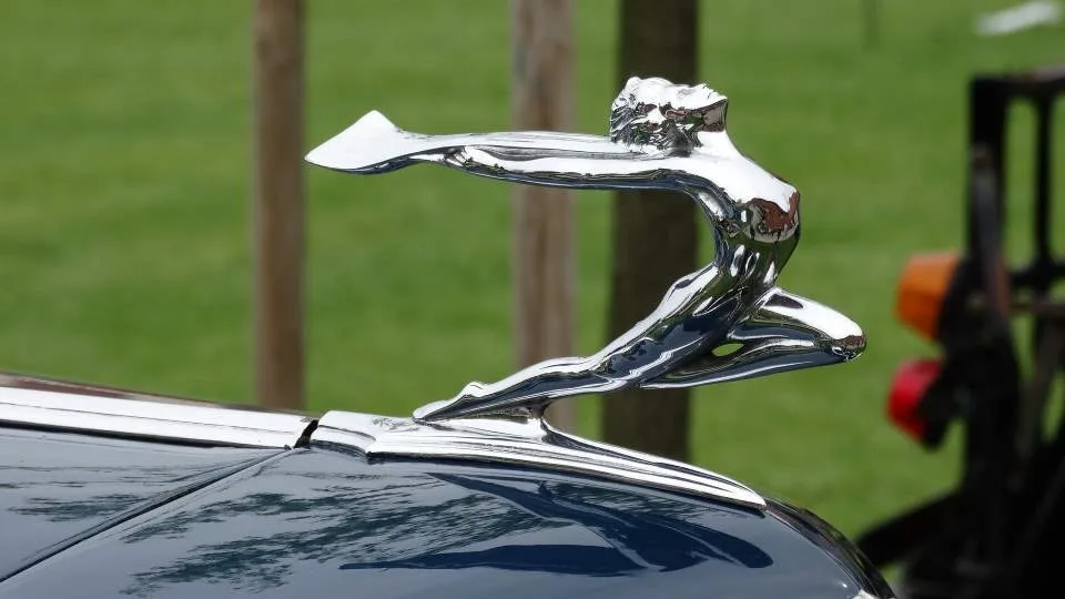 Ολοκληρωτική στροφή στην ηλεκτροκίνηση για την Rolls-Royce στην επόμενη δεκαετία