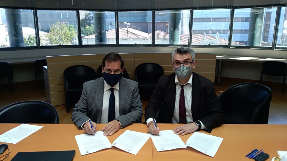 Μνημόνιο Συνεργασίας υπέγραψαν ΡΑΕ και ΕΜΠ για ανταλλαγή τεχνογνωσίας