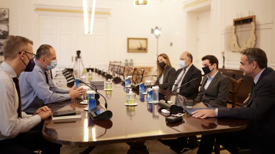 Διαθέσιμες στο docs.gov.gr ​2 νέες υπηρεσίες ψηφιακής βεβαίωσης υπογραφής για ιδιωτικά έγγραφα