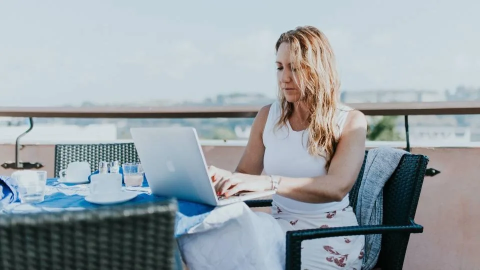 Σχέδιο «ψηφιακοί νομάδες» για Ηράκλειο Κρήτης, Καλαμάτα και Ερμούπολη Σύρου