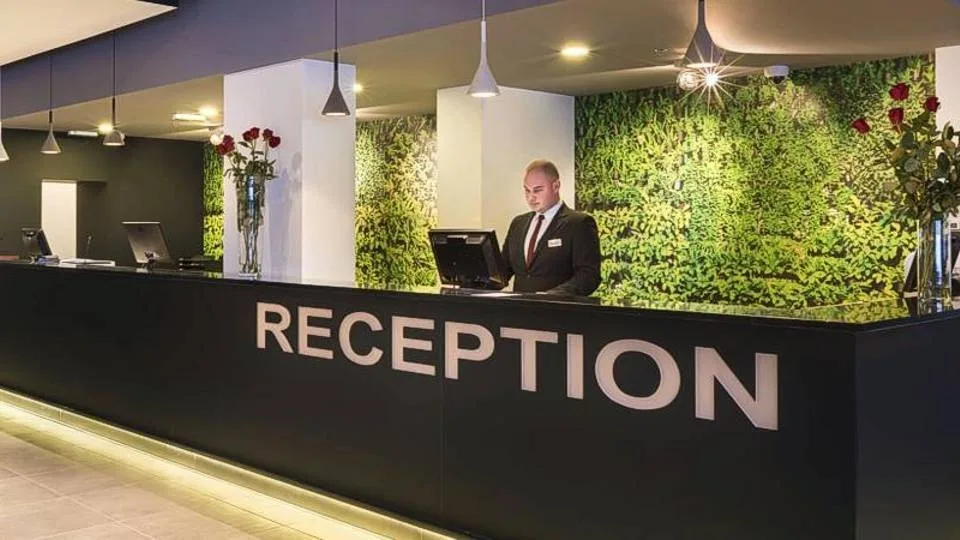 Hellas Network: Σεμινάρια Reception Υποδοχής - Υποδοχή 30 ωρών