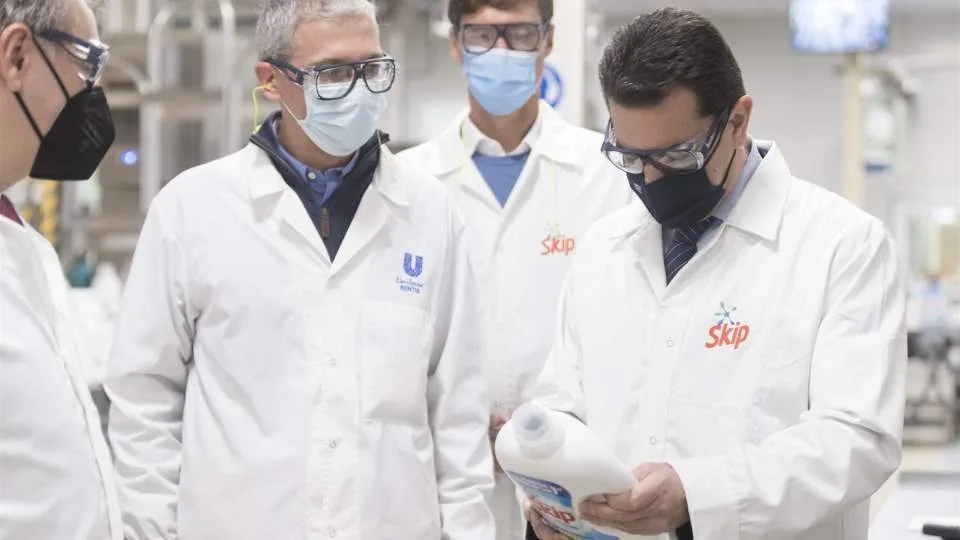 Unilever - Skip: Σημαντική πρωτοβουλία για το περιβάλλον και τη χρήση πλαστικού