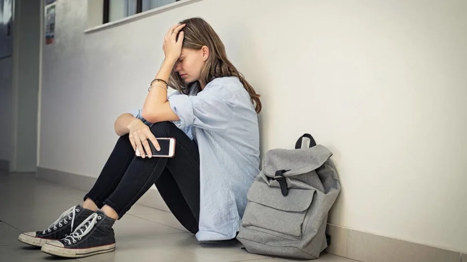 ΚΜΟΠ - ΚΕΔΕ εκπαιδεύουν εργαζόμενους στην αντιμετώπιση παραβατικών συμπεριφορών μεταξύ ανηλίκων