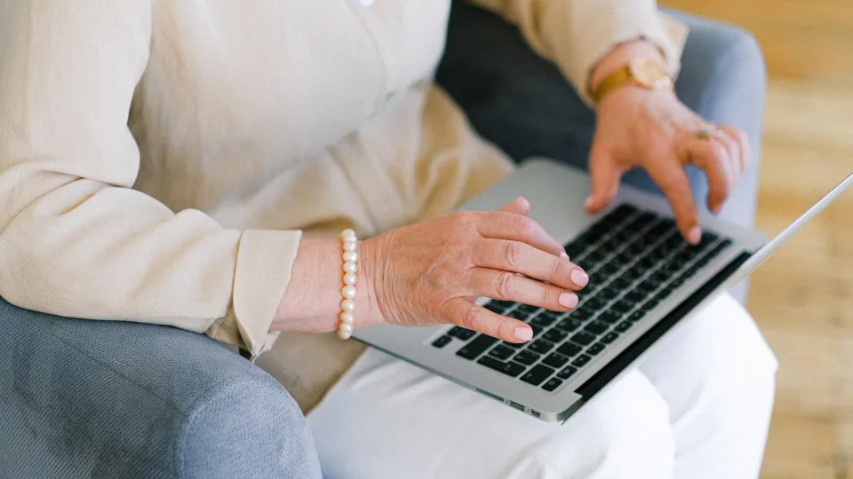 Docandu και Nutricia μαζί στη μάχη κατά της δυσθρεψίας