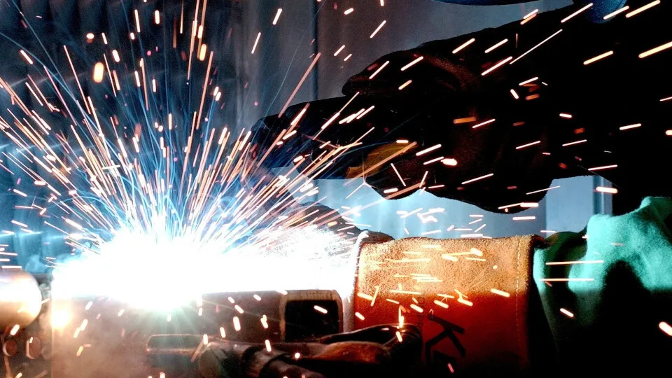 ​ΕΛΣΤΑΤ: Μείωση 1,9% της βιομηχανικής παραγωγής τον Ιούλιο