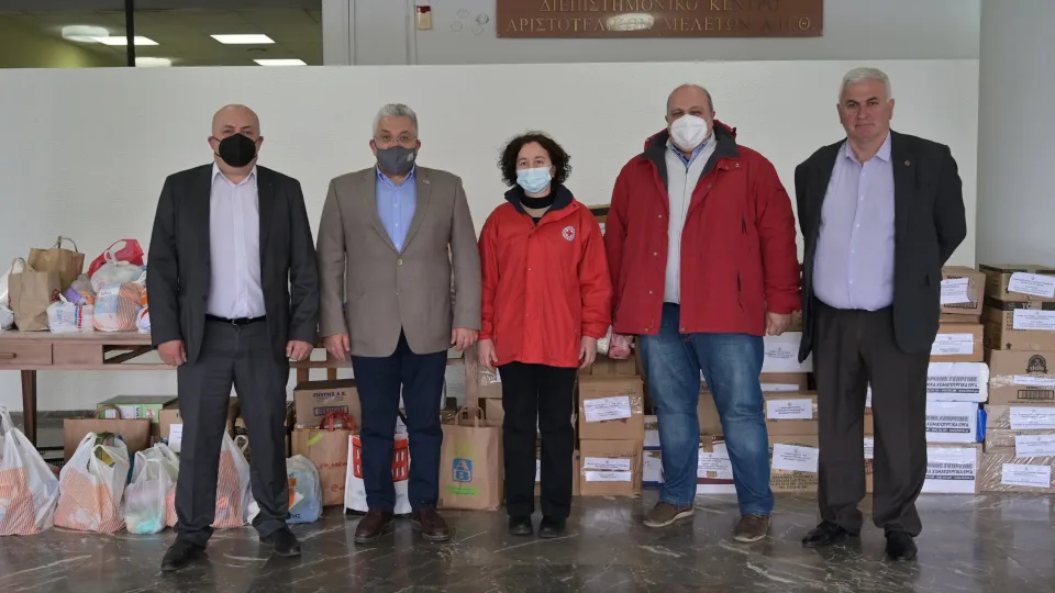 Η πανεπιστημιακή κοινότητα του ΑΠΘ στηρίζει ευάλωτες οικογένειες και άτομα ενόψει του Πάσχα