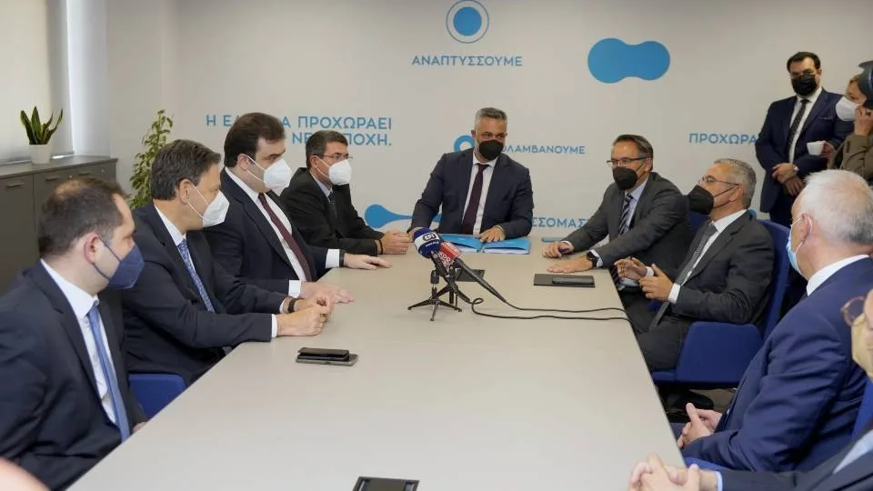 Υπεγράφη το έργο Gov-ERP μεταξύ ΚτΠ και Ένωσης Εταιρειών Uni Systems - PwC - Real Consulting