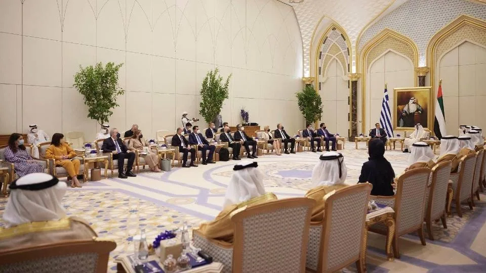 Στρατηγική συμφωνία επενδυτικής συνεργασίας Ελλάδος – ΗΑΕ 4 δισ. ευρώ