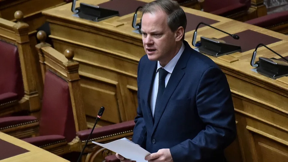 Καραμανλής: Ο Προαστιακός Δυτ. Αττικής θα φτάσει μέσα στα Μέγαρα