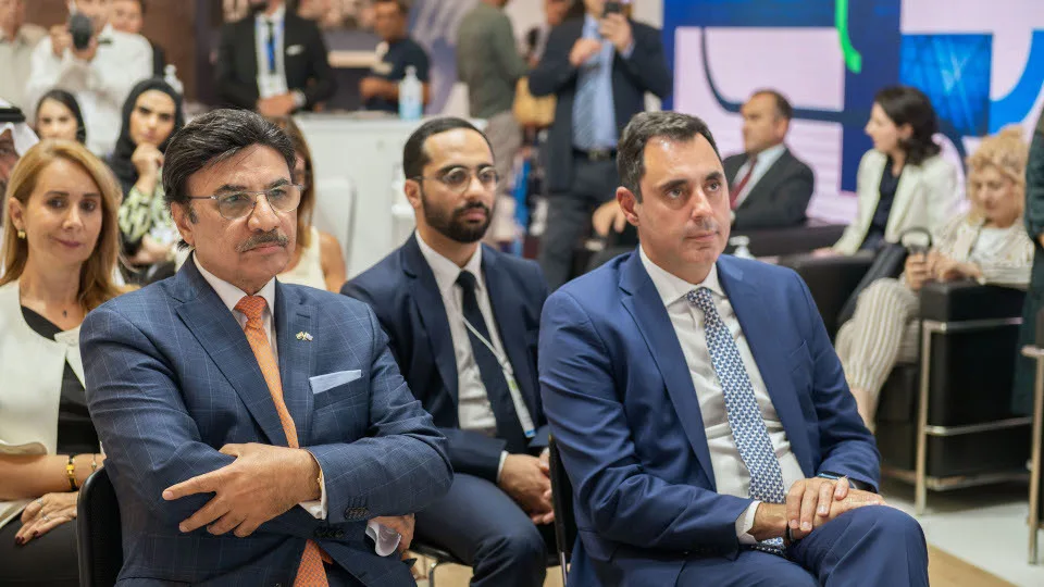 «Doing Business in Greece»: Ενίσχυση εμπορικών σχέσεων Ελλάδος- Ηνωμένων Αραβικών Εμιράτων