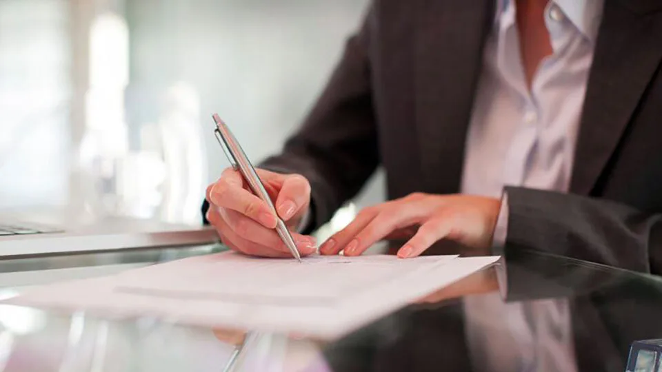 Τί προβλέπει το μνημόνιο συνεργασίας που υπέγραψαν ΕΓΜΣ και ΕΚΤ