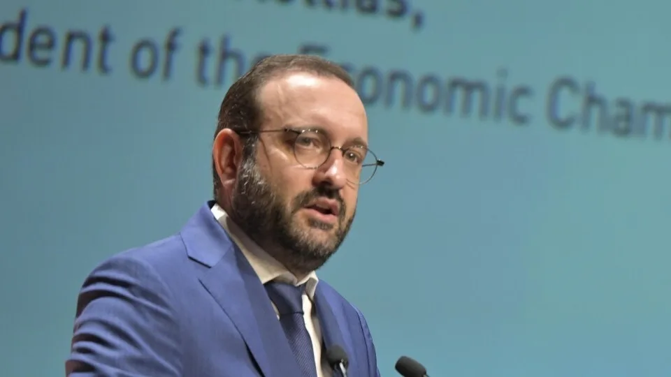 7 προτάσεις ΟΕΕ σε τράπεζες και Πολιτεία για τη στήριξη ευάλωτων νοικοκυριών