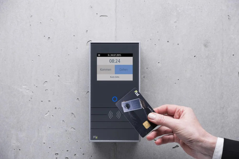 EPSILON SMART ERGANI ADVANCED: Αναβαθμισμένη λύση για την Ψηφιακή Κάρτα Εργασίας