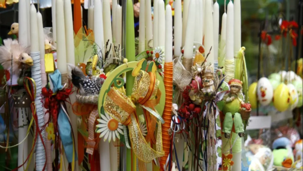 Ανοιχτά σήμερα τα εμπορικά καταστήματα έως τις 21:00 - Το εορταστικό ωράριο