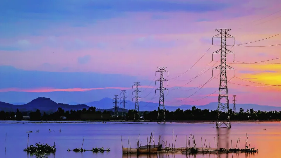 Συζητούνται σήμερα τα έκτακτα μέτρα για να αποφευχθεί blackout ηλεκτρικού ρεύματος το Πάσχα