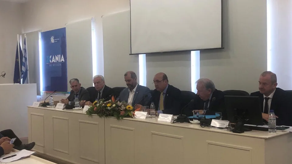 ΚΕΕΕ: Ανάπτυξη, οικονομία και καινοτομία στο επίκεντρο της διευρυμένης συνεδρίασης της ΚΕ στα Χανιά