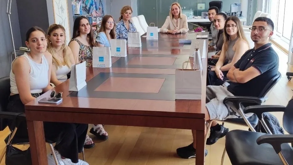 Επίσκεψη υποτρόφων του ExcellenSeas στο υπ. Τουρισμού