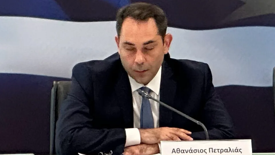 Θ. Πετραλιάς, ​Υφ. Οικονομικών: Με τις αυξήσεις θα προσελκύσουμε στο Δημόσιο νέα στελέχη