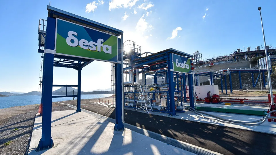 ΔΕΣΦΑ: Δημοπρασίες χρονοθυρίδων LNG με ορίζοντα έως και 15 ετών για τη Ρεβυθούσα