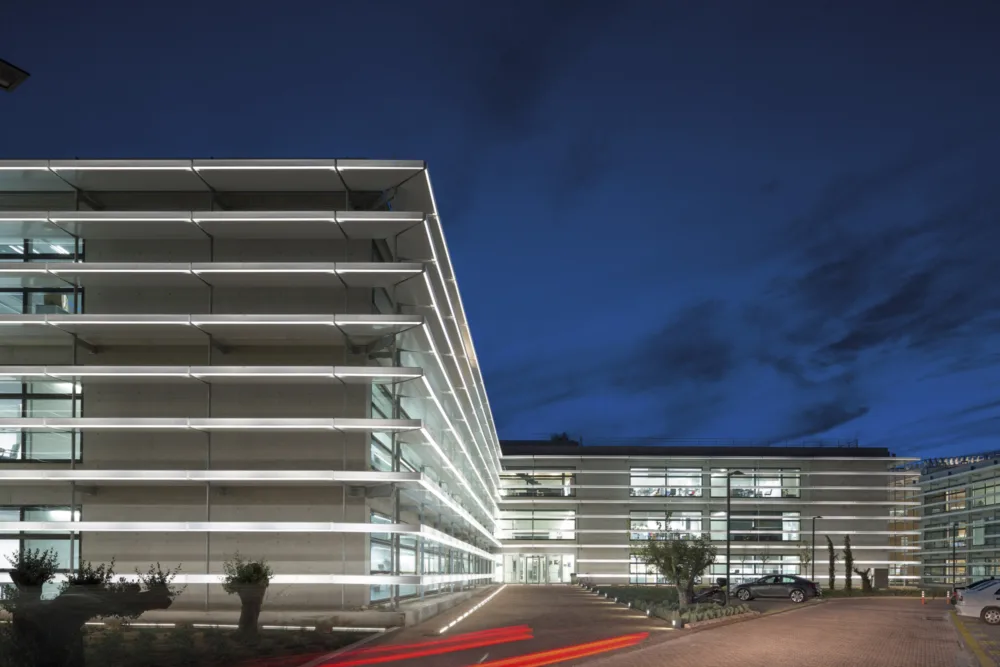 PRODEA Investments: Έκμίσθωση του γραφειακού συγκροτήματος ΚΑΡΕΛΑ στη MYTILINEOS